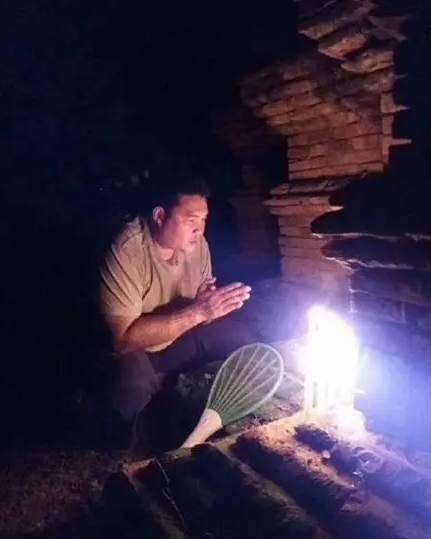 墓地血降原理揭秘:古老神秘的力量与现代解读 第1张 墓地血降原理揭秘:古老神秘的力量与现代解读 第1张